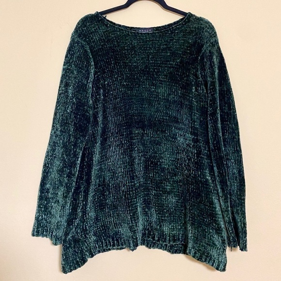 Gorgeous Forest Green Grace Sweater (L) - Picture 1 of 3